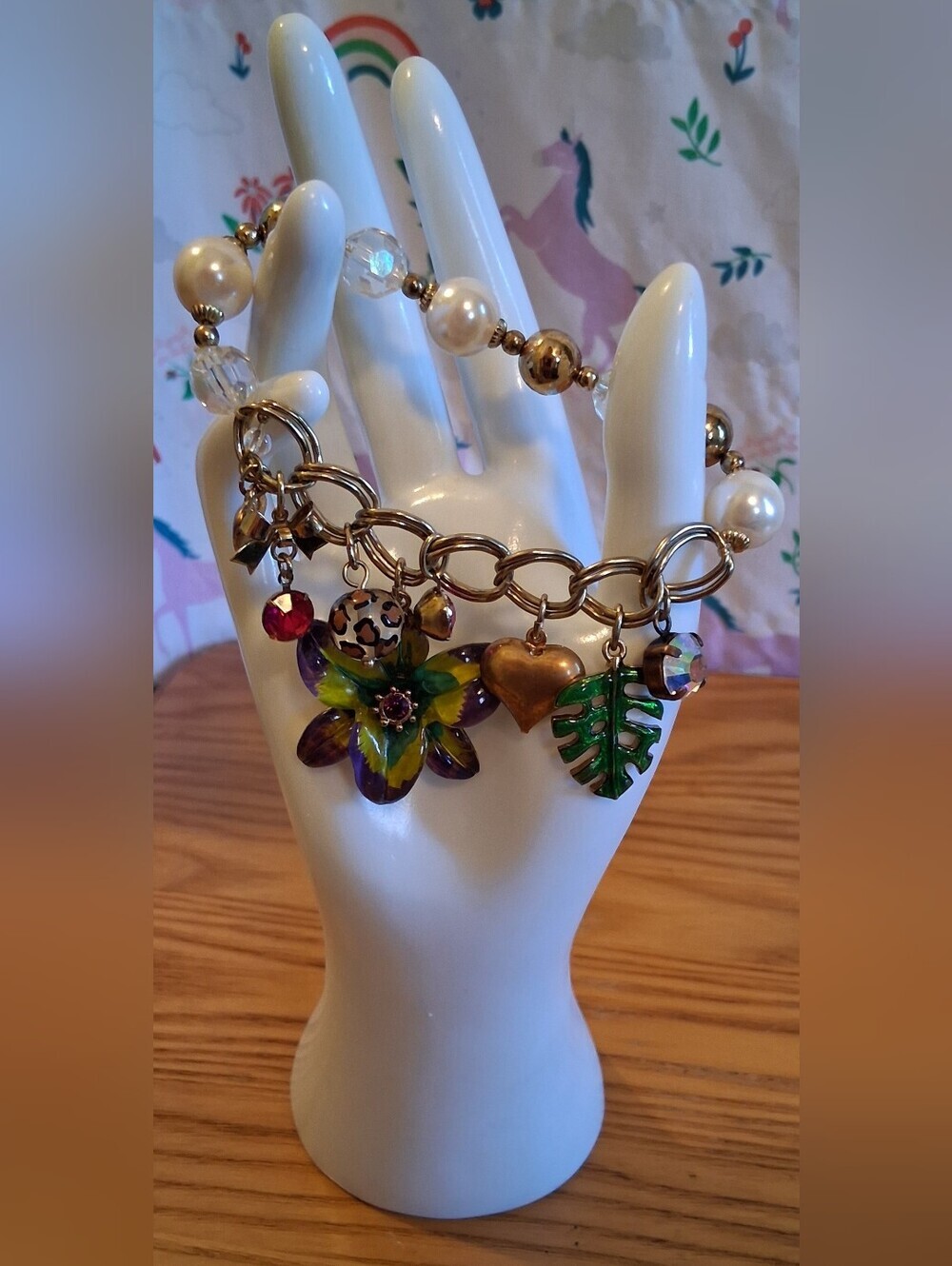 EUC RARE Vintage Y2K Betsey Johnson Floral Plant Monstera Costume Charm Bracelet